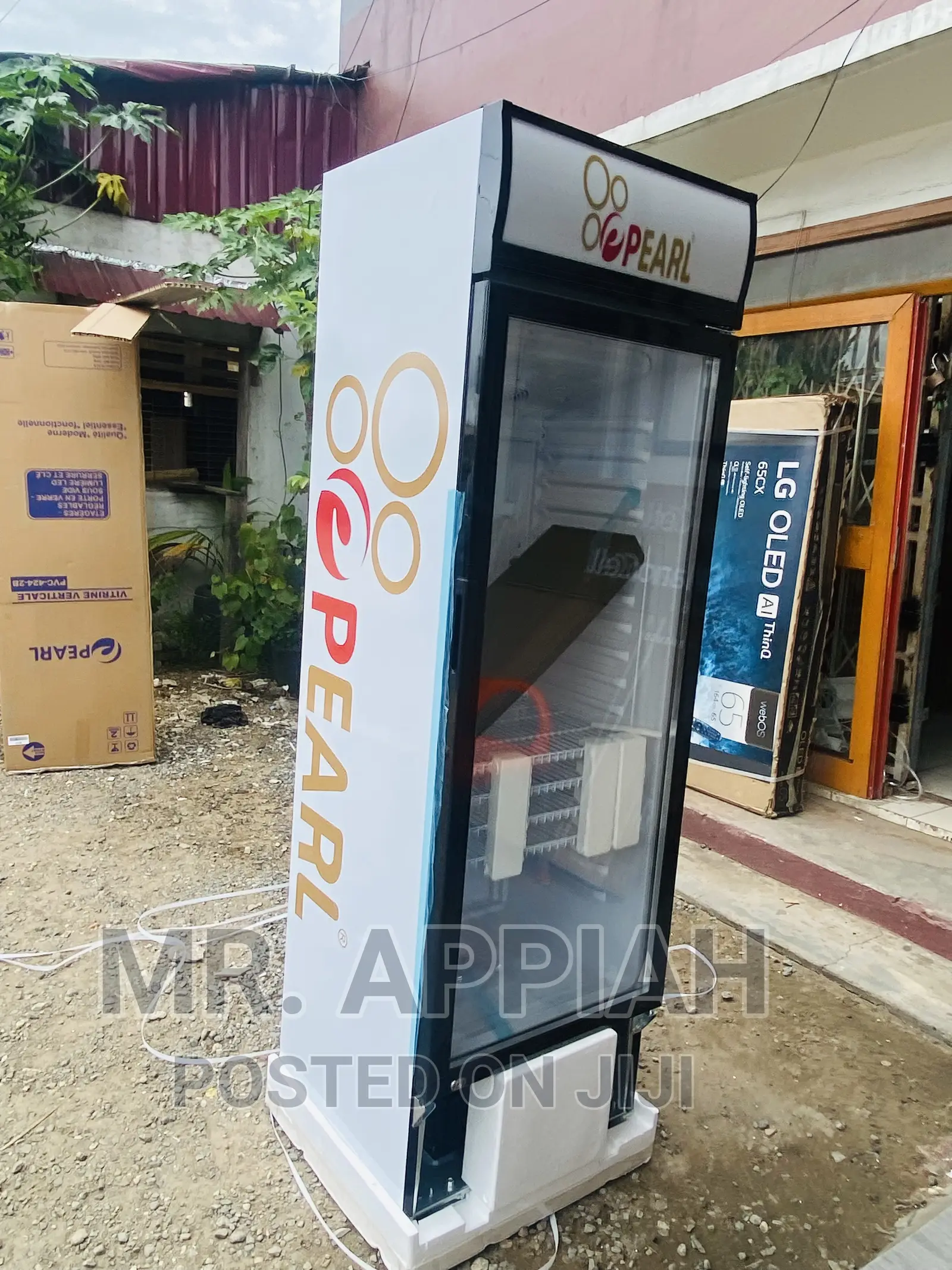 Brand  New Pearl PVC 424-2b Single Door Display Fridge 