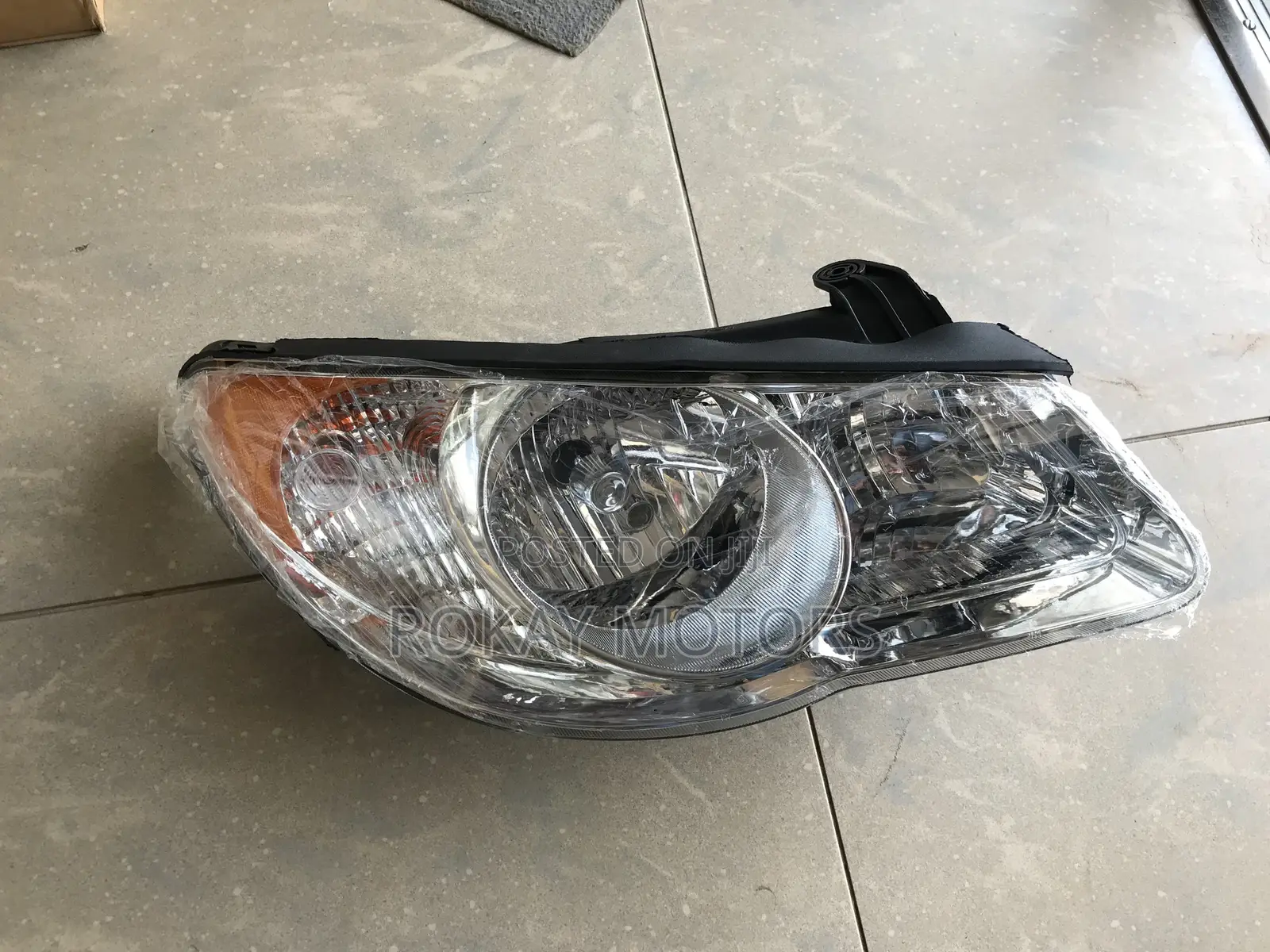 Elantra ,2006,2007,2008,2009,2010 Headlight Pair