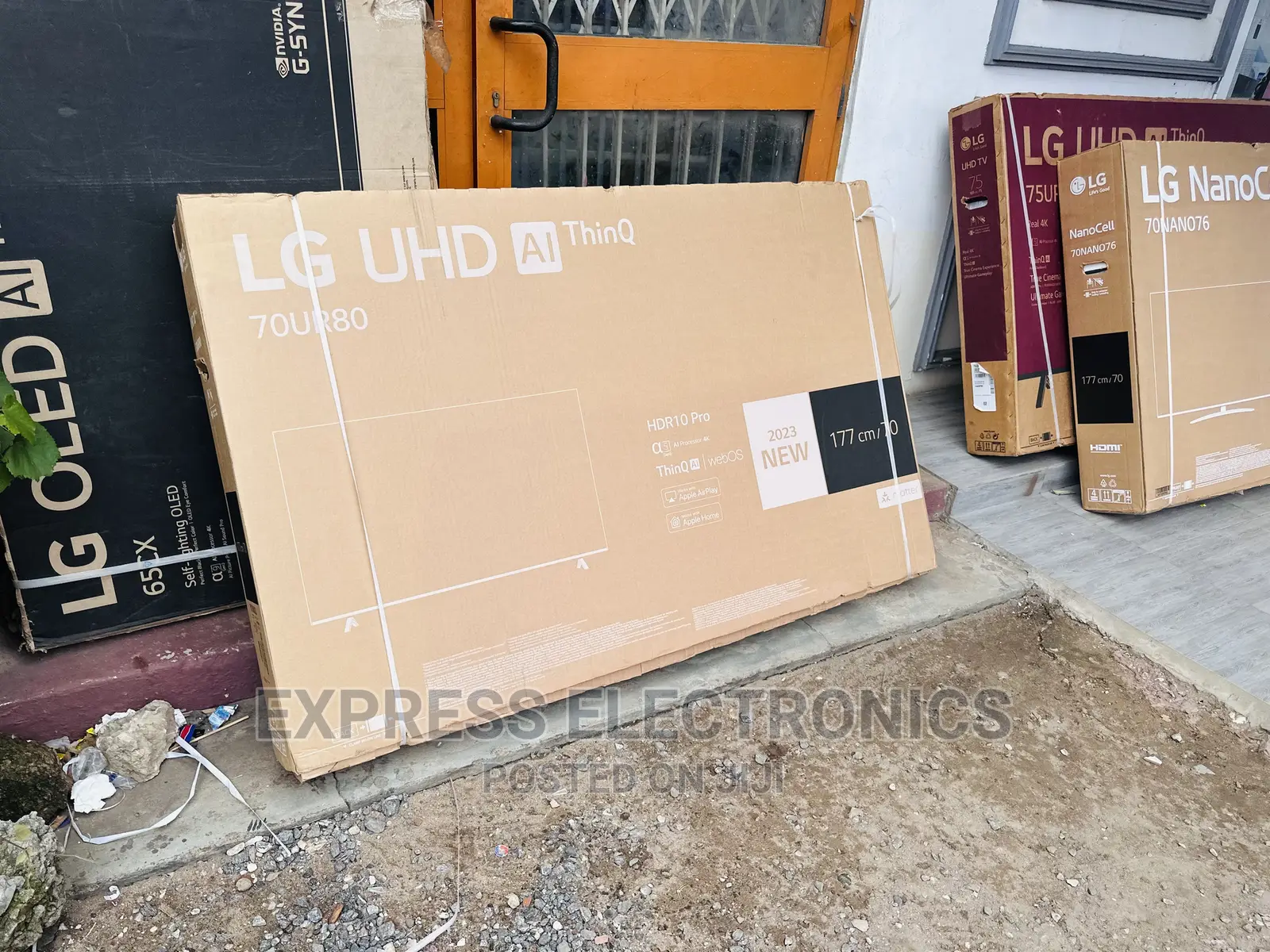 Best Choice to Buy LG UHD Smart Glossy 70”UR800003