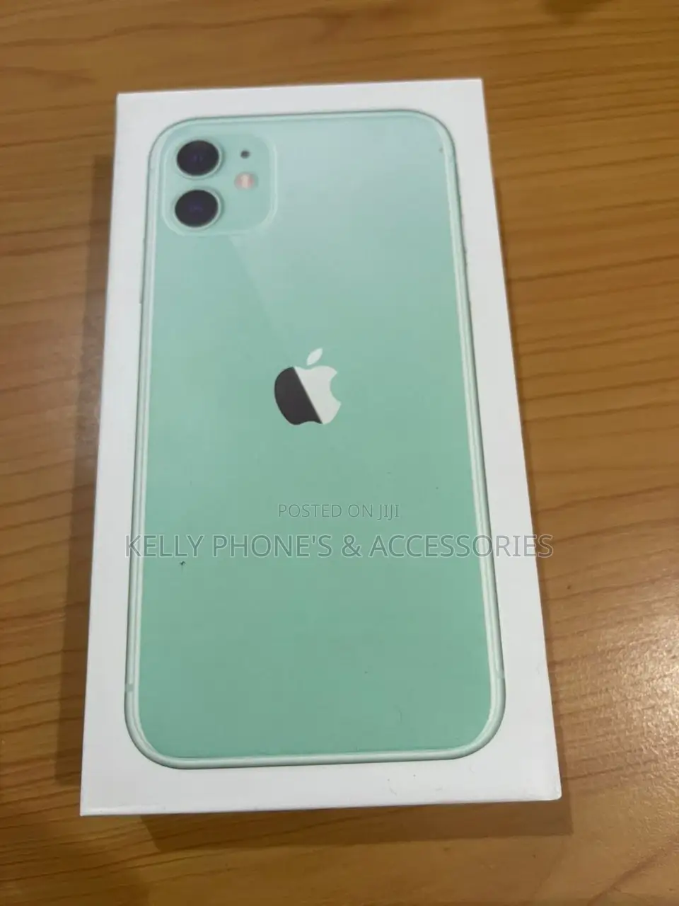 New Apple iPhone 11 128 GB Green