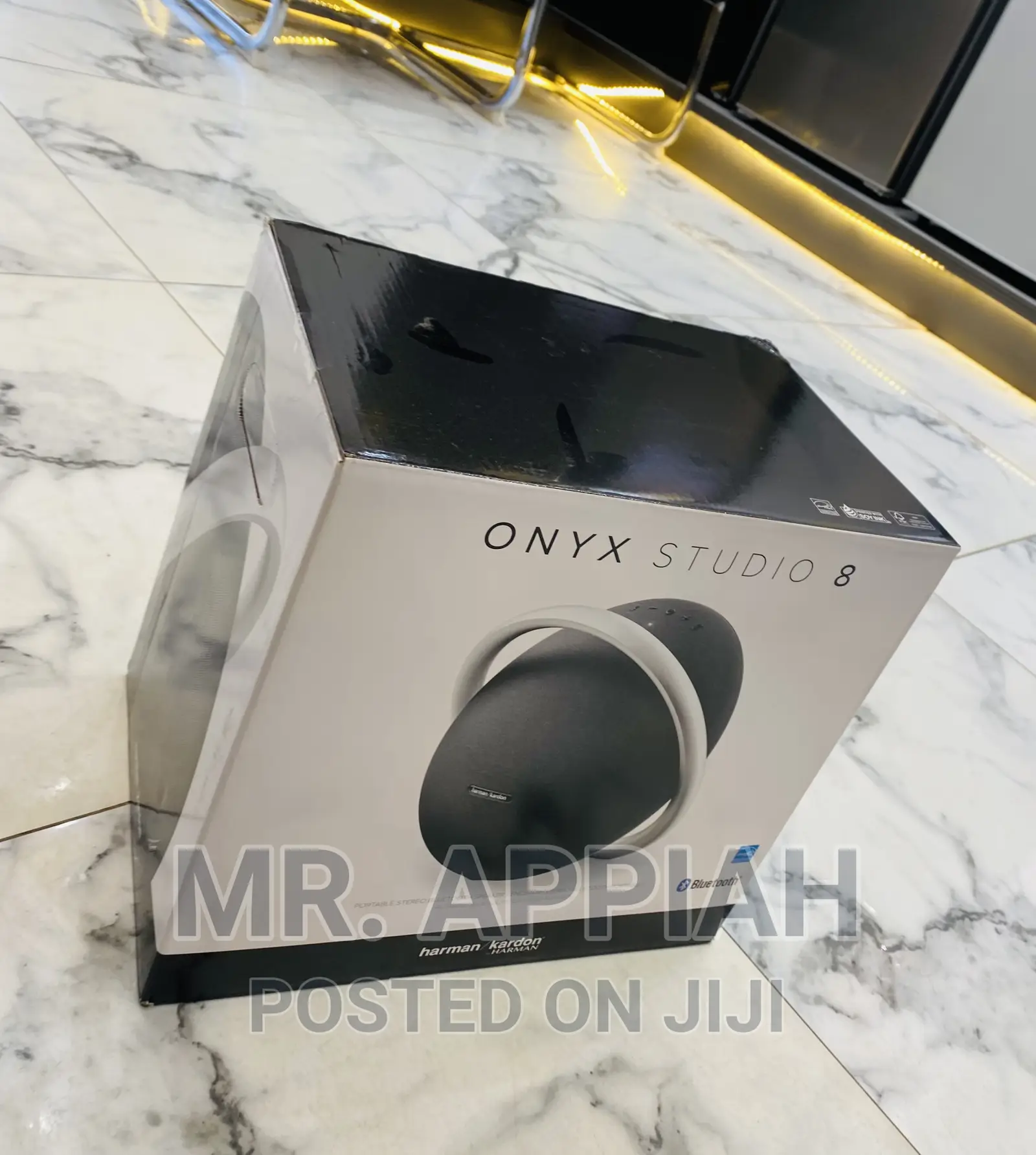 High Sufficient Onyx 8Harman Kardon Bluetooth Speaker,Black
