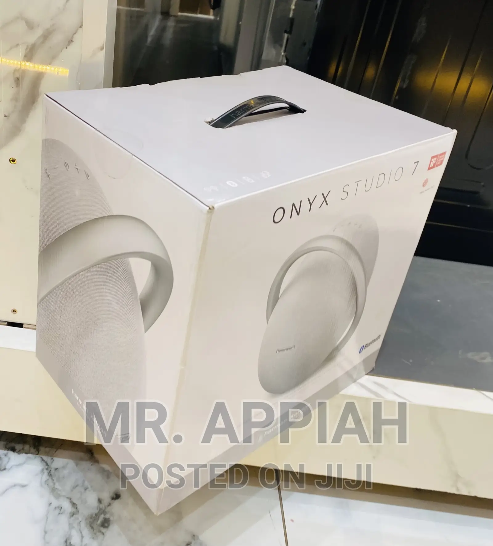 Affordable Harman Kardon Onyx 7 Wireless Speaker(Silver).