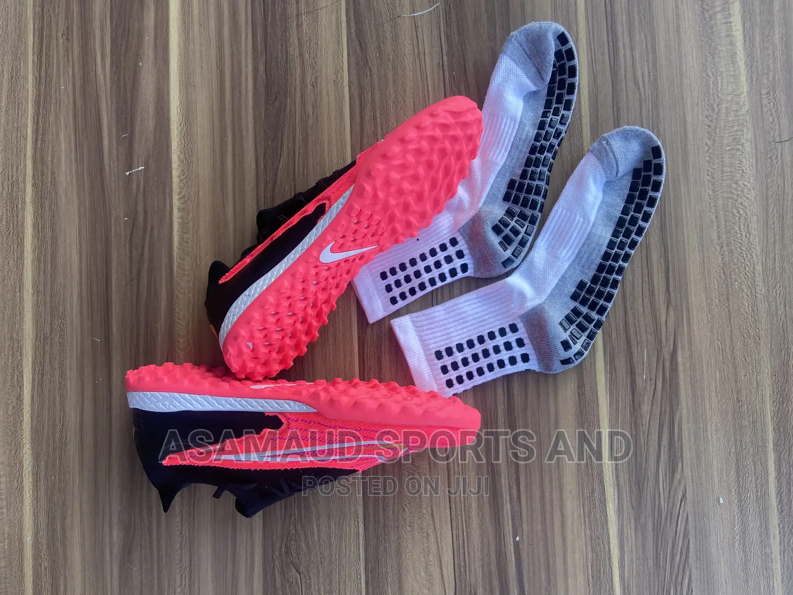 Original Phantom Gym Boot at Cool Price