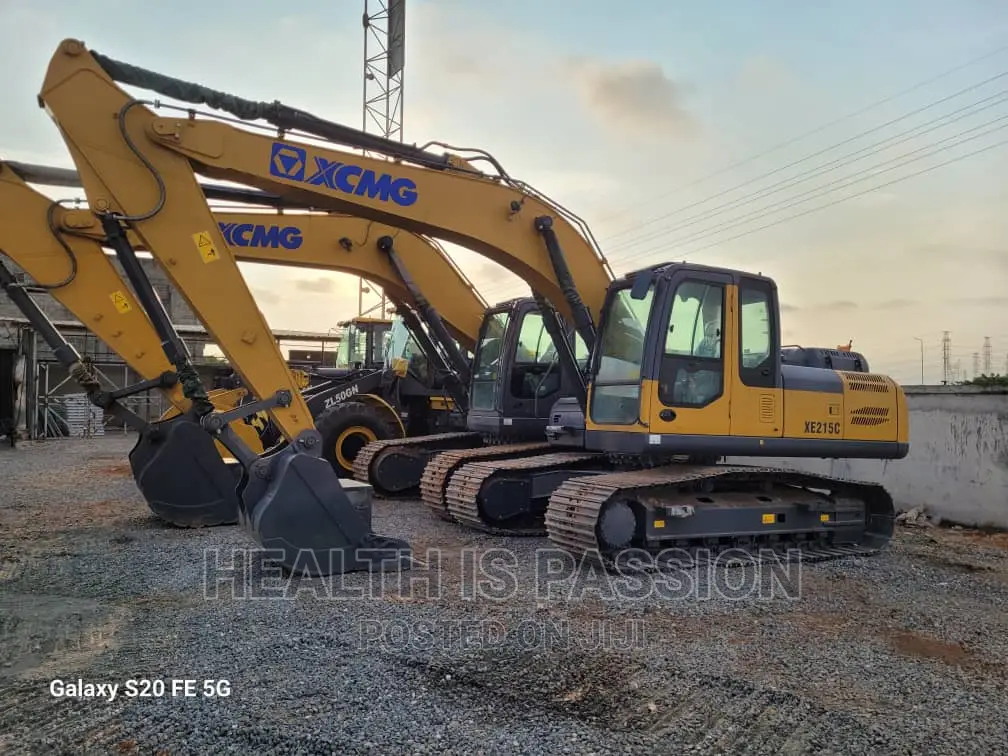 Very Brand New XCMG 215, Water Truck Plus Hammer Line