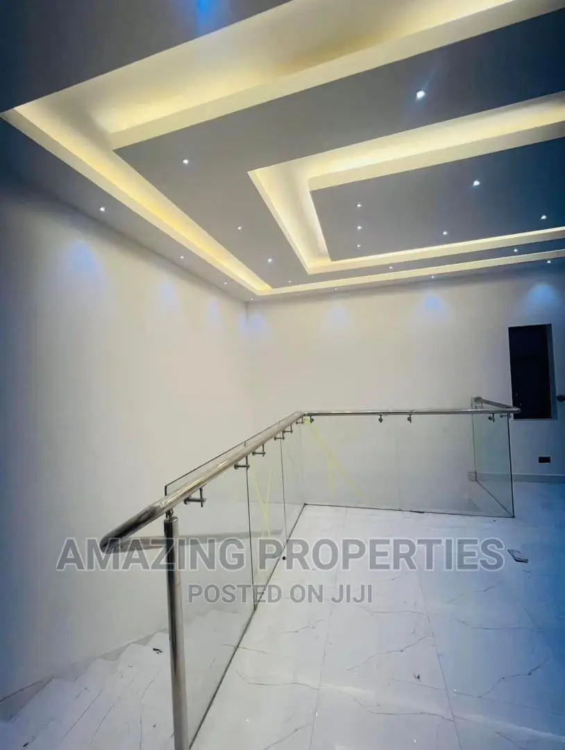 4bdrm House in East Legon for sale
