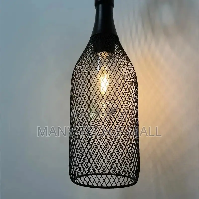 Single Crafty Bottle Net Pendant Light