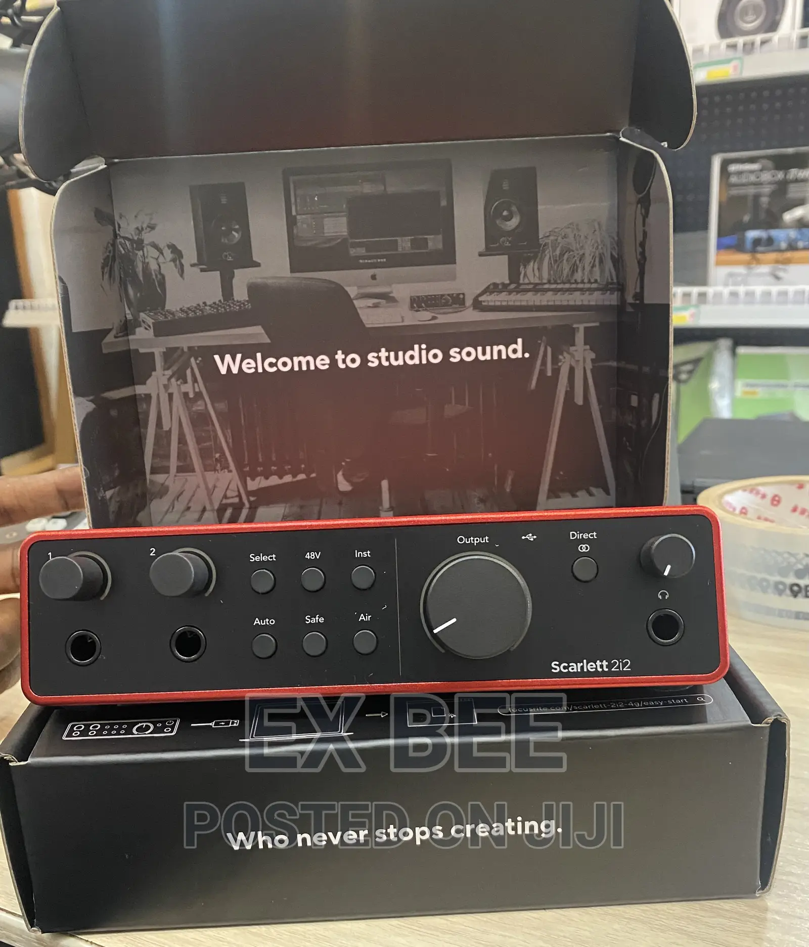 Focusrite Scarlett 2i2 (4th Generation) Audio Interface