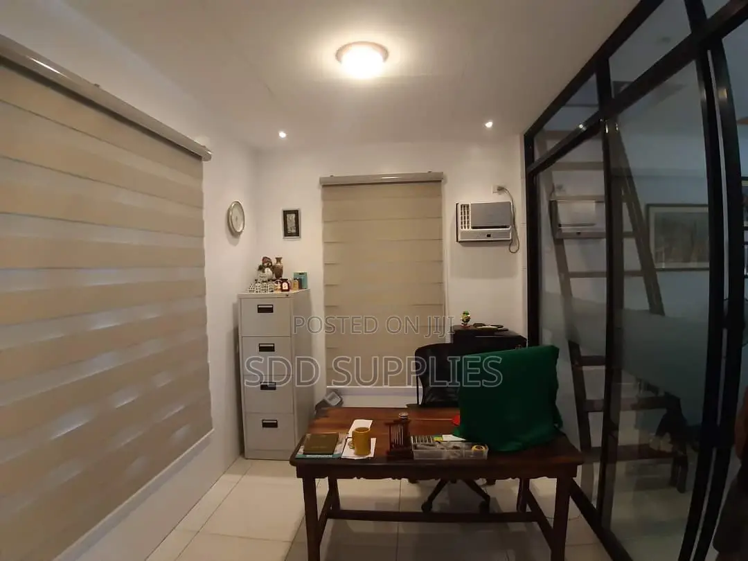 Smart Window First Class Window Blinds