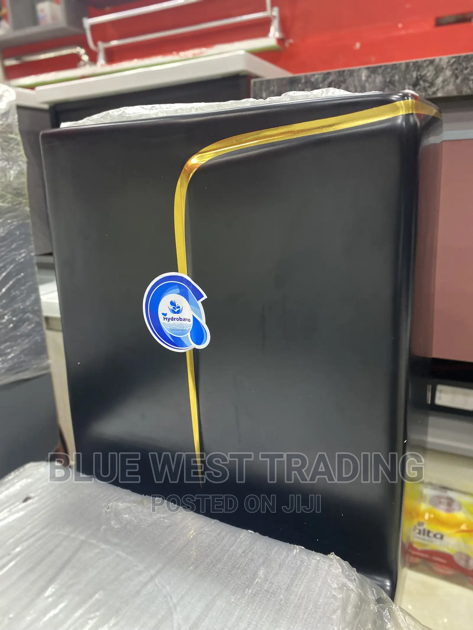 Executive Black and Gold Water Closet - Black Water Closet