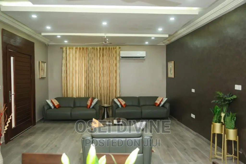For Sale Luxurious 4-Bedrooms Furnished House