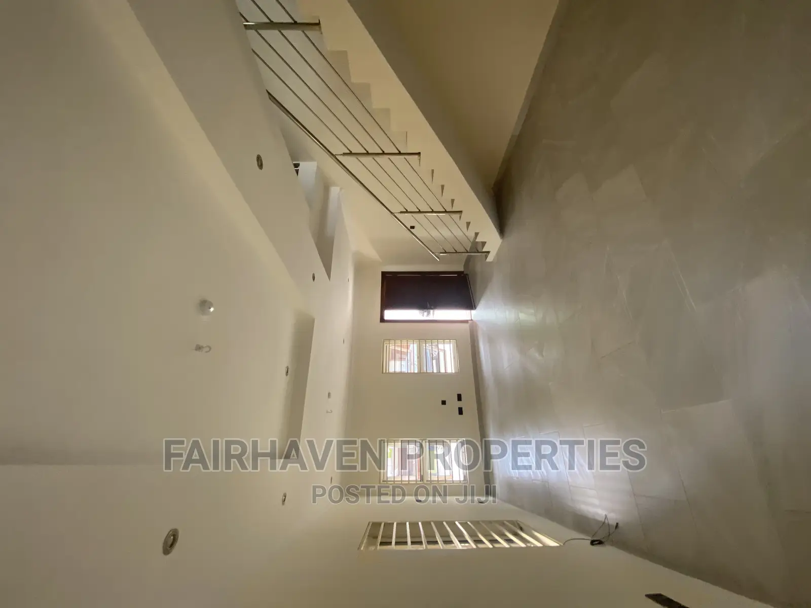 3bdrm Townhouse / Terrace in Tseaddo, Airport Residential Area