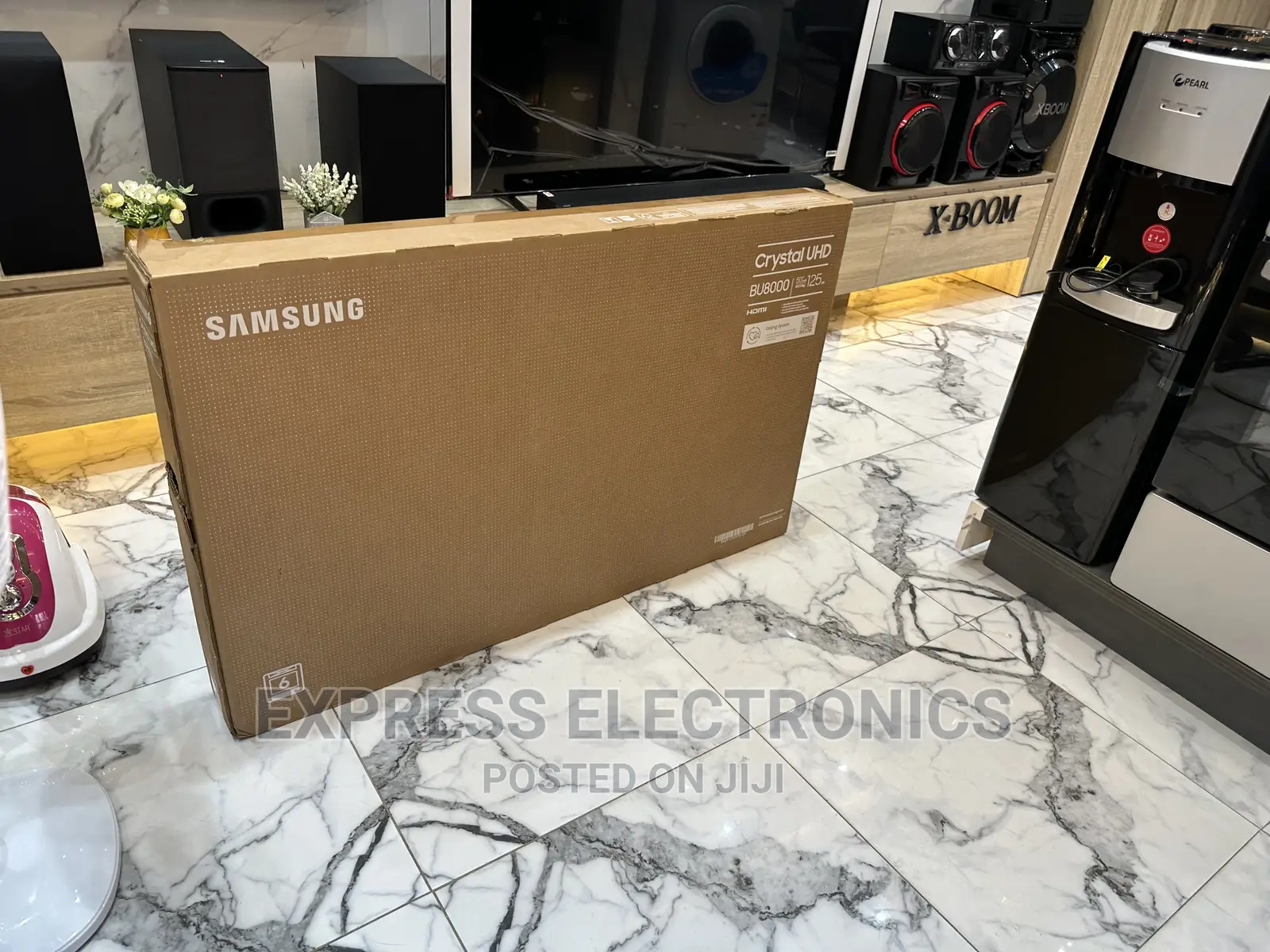 Samsung Sleek Slim UHD Smart 50”Au7172 Best for Sale