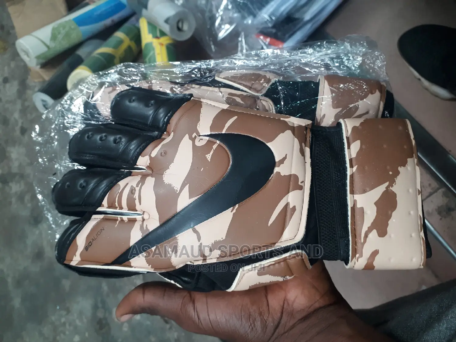 Original Goalkeepers Gloves At Cool Price
