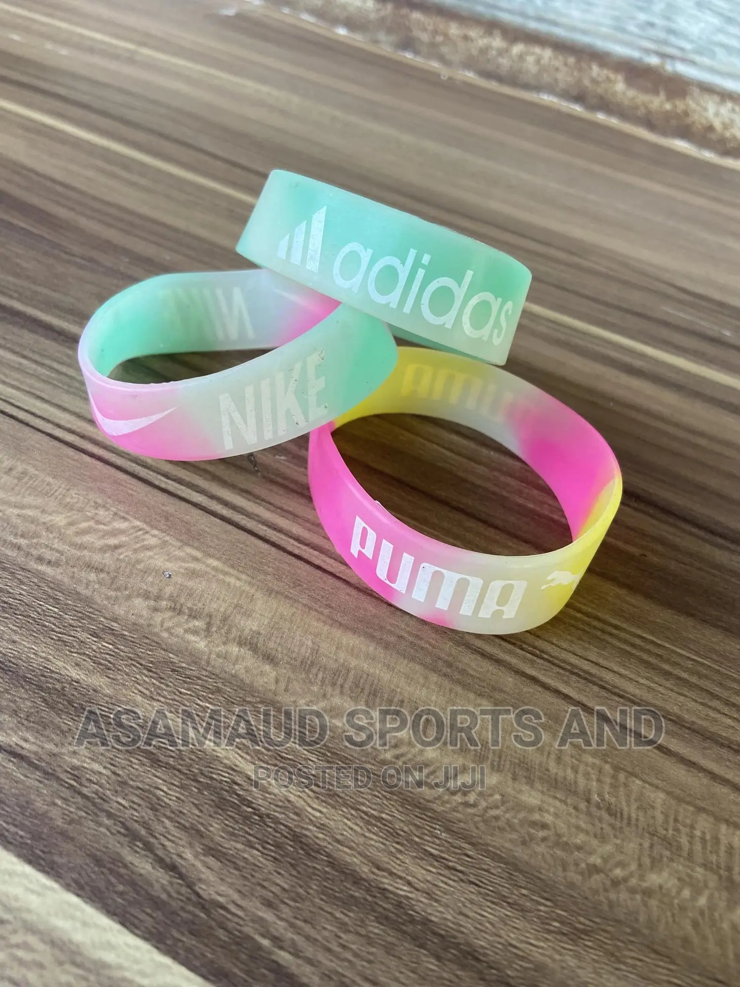 Original Design Wristband At Cool Price