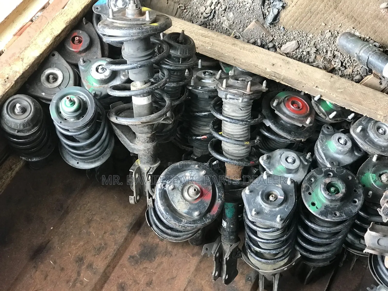 Nissan Spare Parts (Absorbers,Lower Arm,Shaft,Etc)