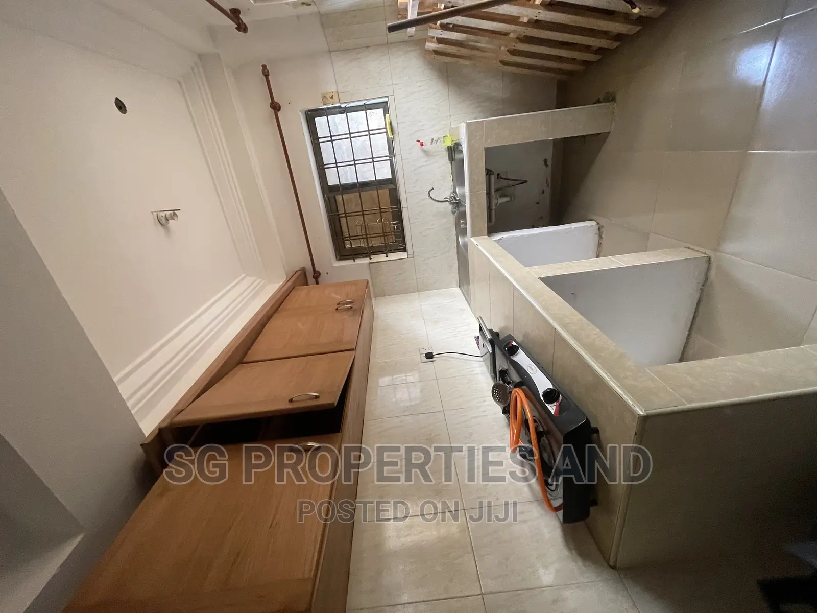 1bdrm Apartment in Manet, Spintex for rent