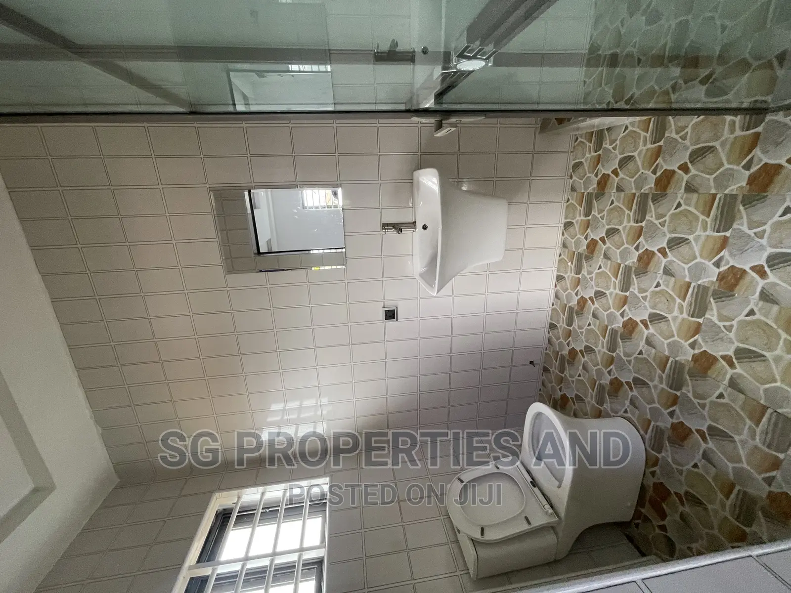 2bdrm Apartment in Batsonaa, Spintex for rent