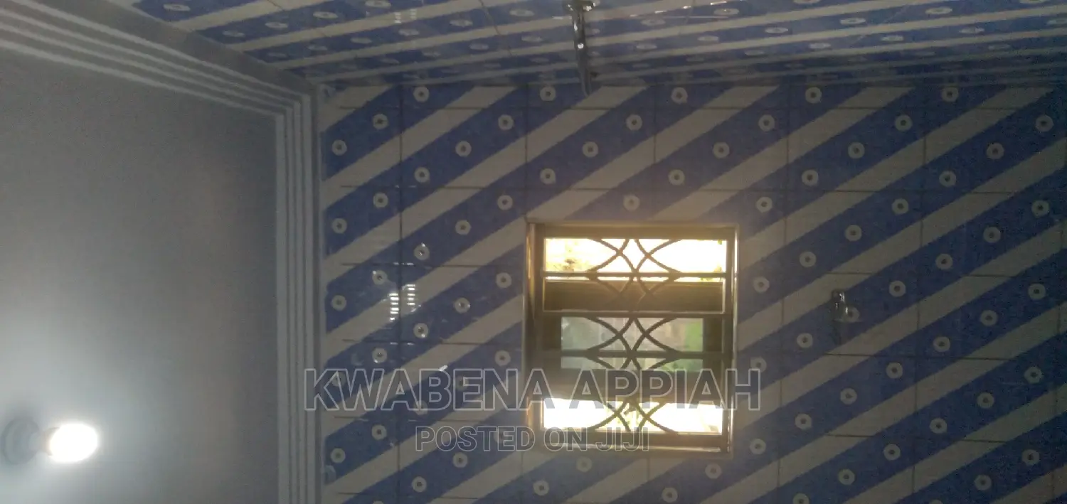 2bdrm Block of Flats in Mark Estate At, Kumasi Metropolitan for rent