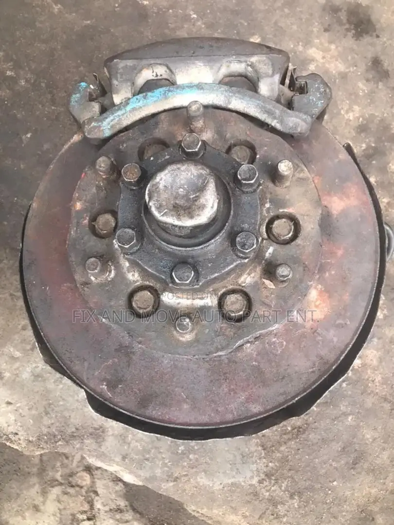 Nissan Hardbody Complete Front Hub