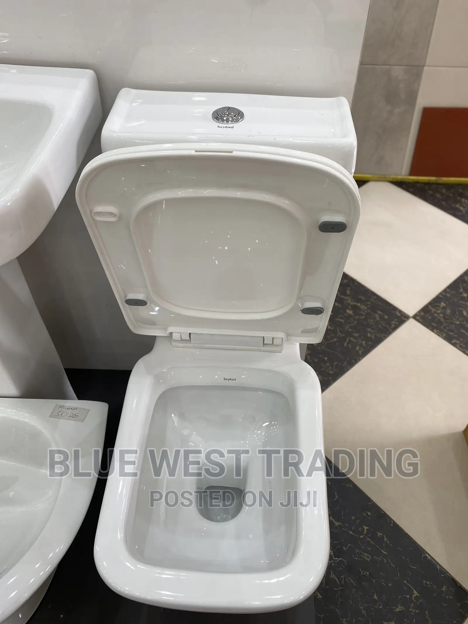 Water Closet - Square Shape Water Closet