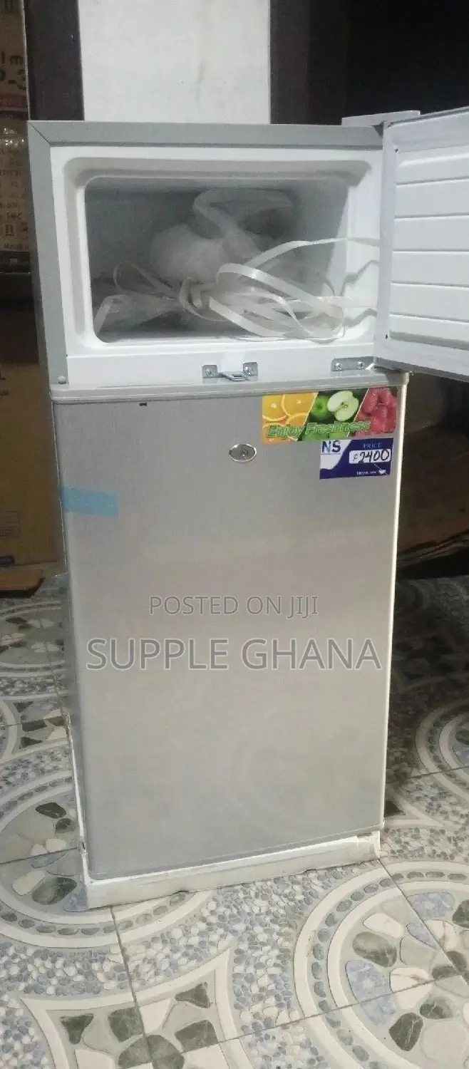 Top Freezer Westpool Refrigerator