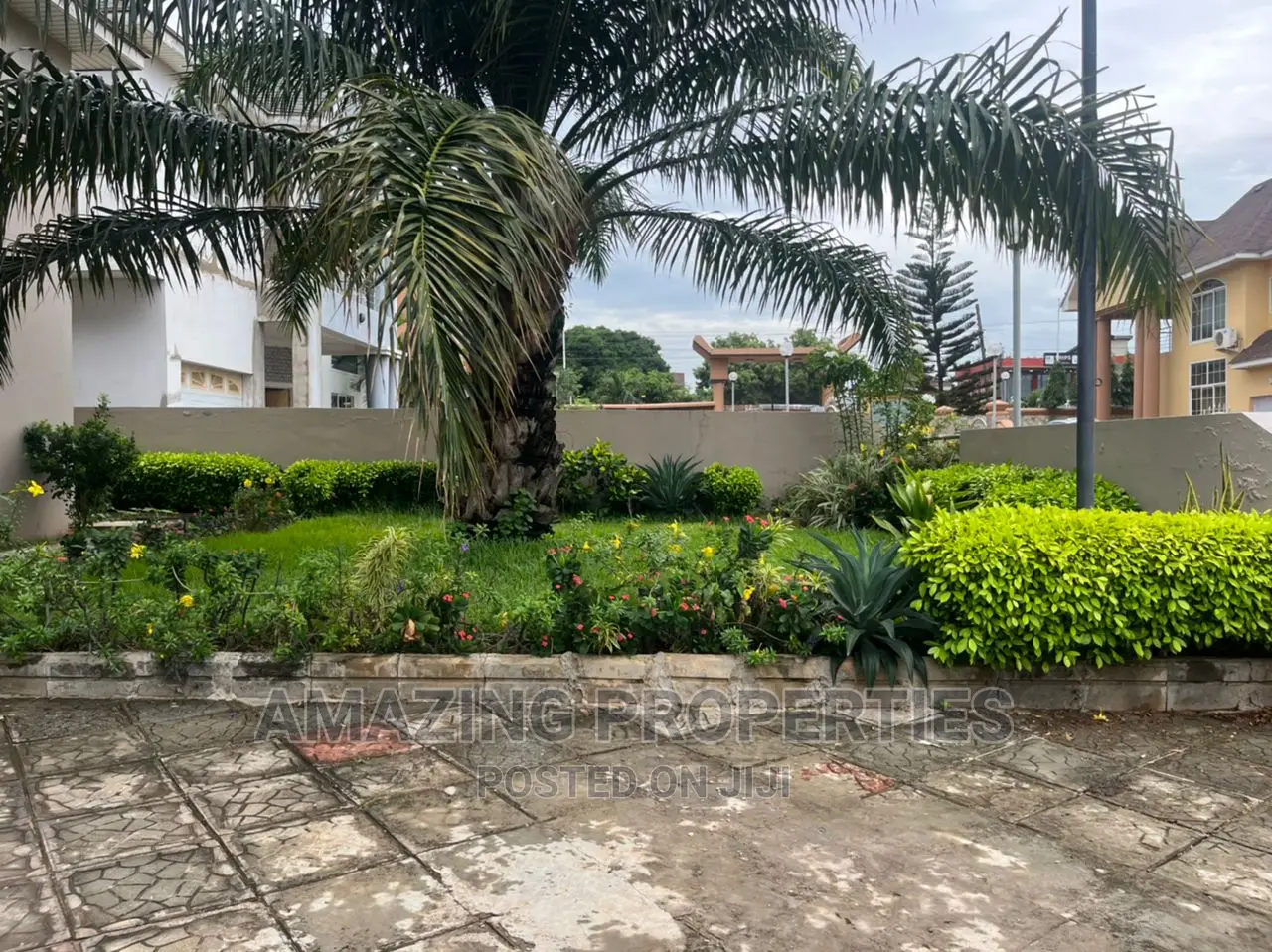 5bdrm House in Adjiriganor for rent