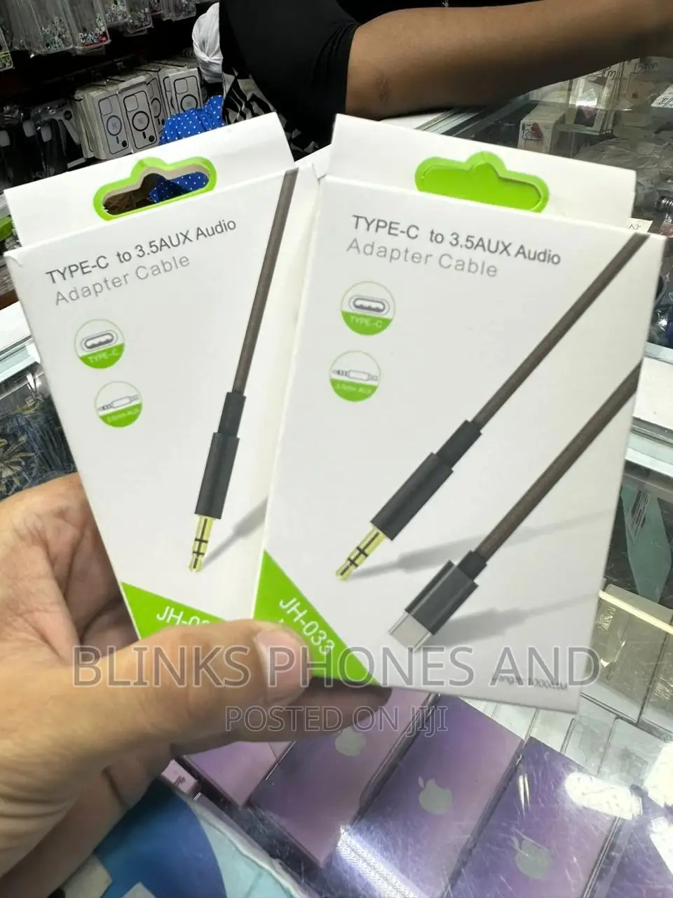 iPhone Lightning to Aux