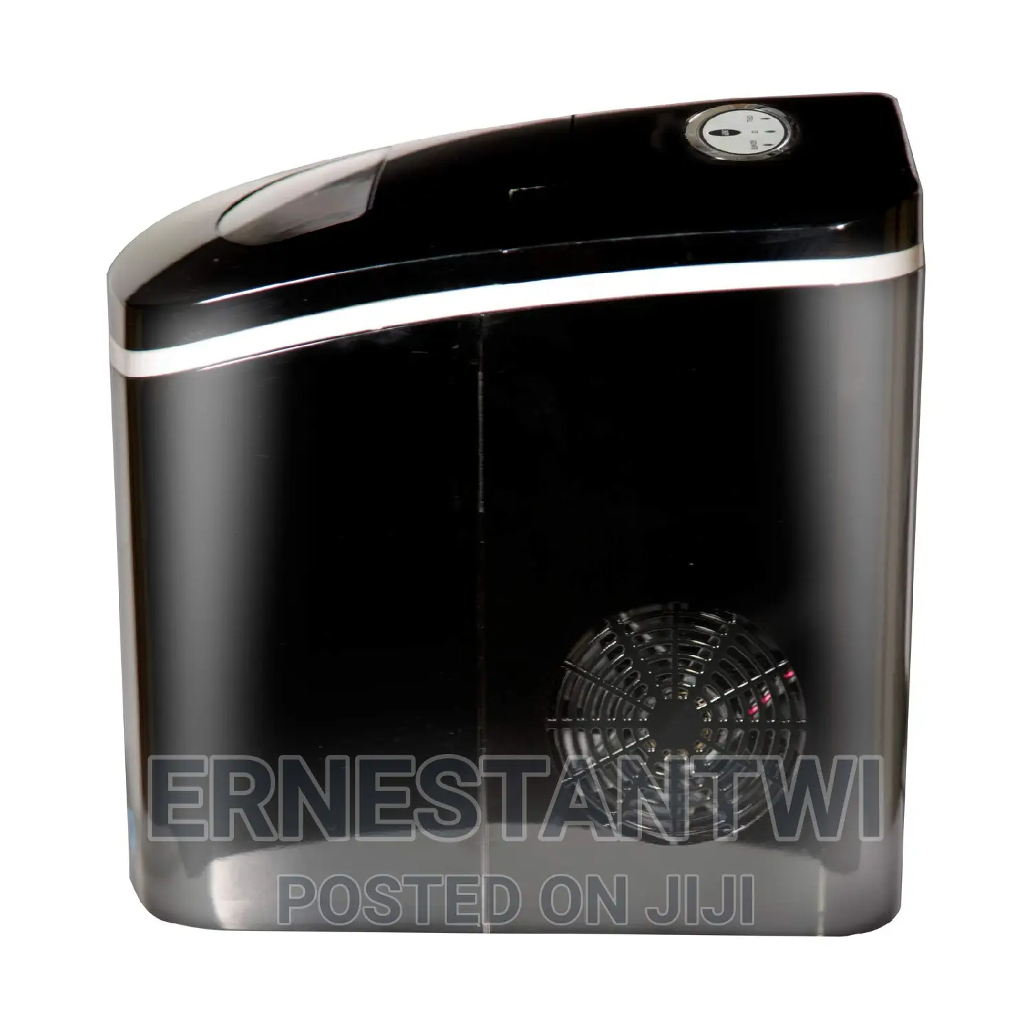 Compact Ice Maker From UK