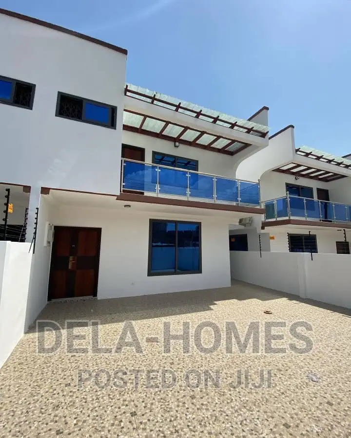 3bdrm Maisonette in Oyarifa for rent