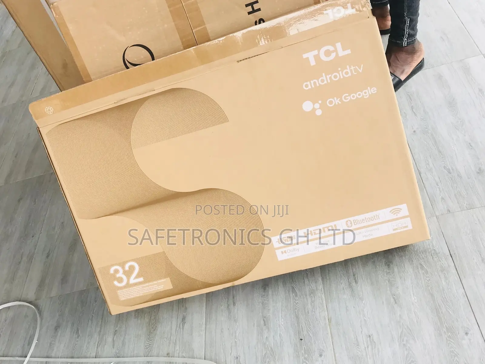S5400A TCL LED Glossy 32 Inches  Smart Black Tv