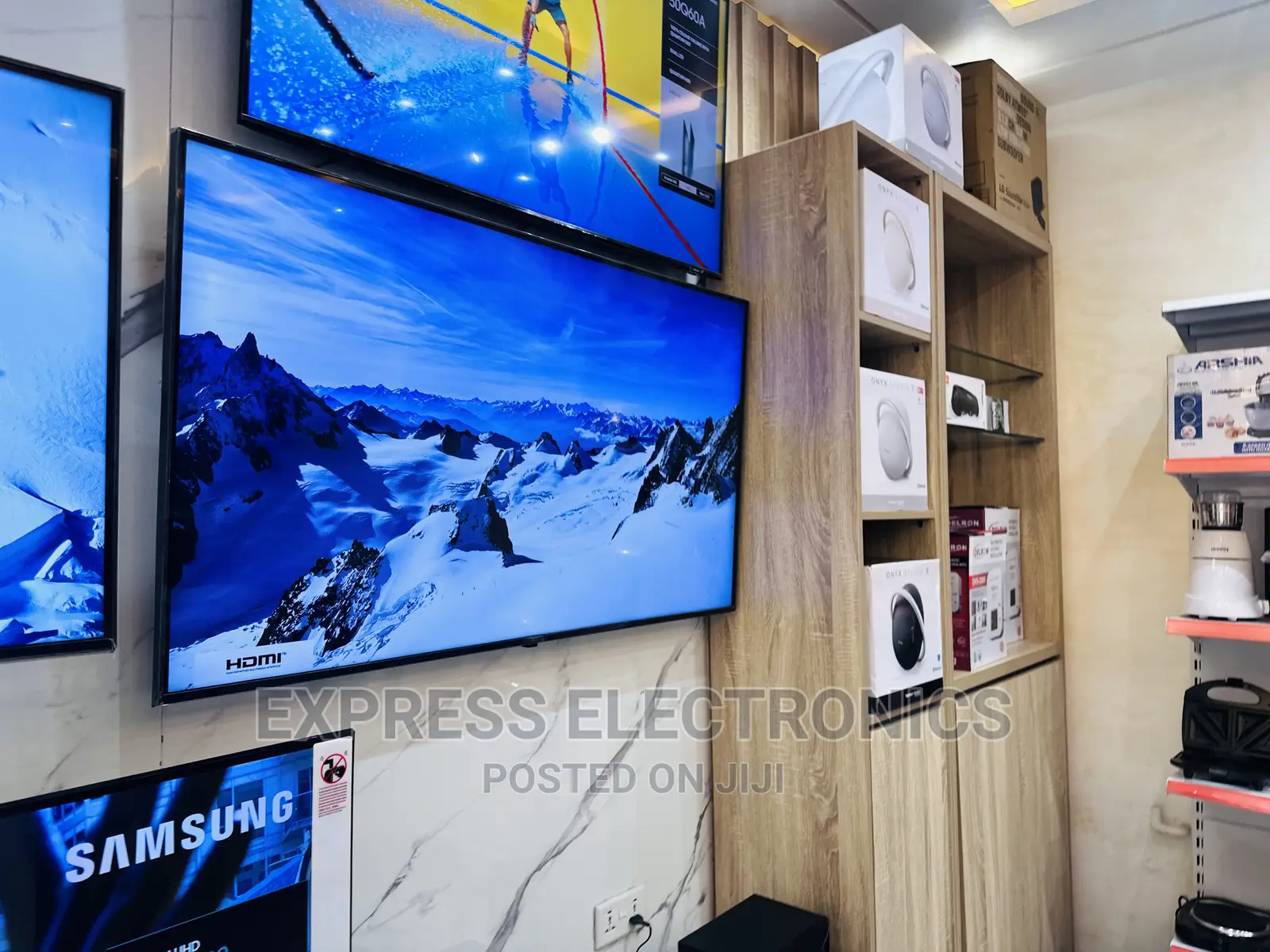 Get a Slim Sleek UHD Smart LG 55”UQ75