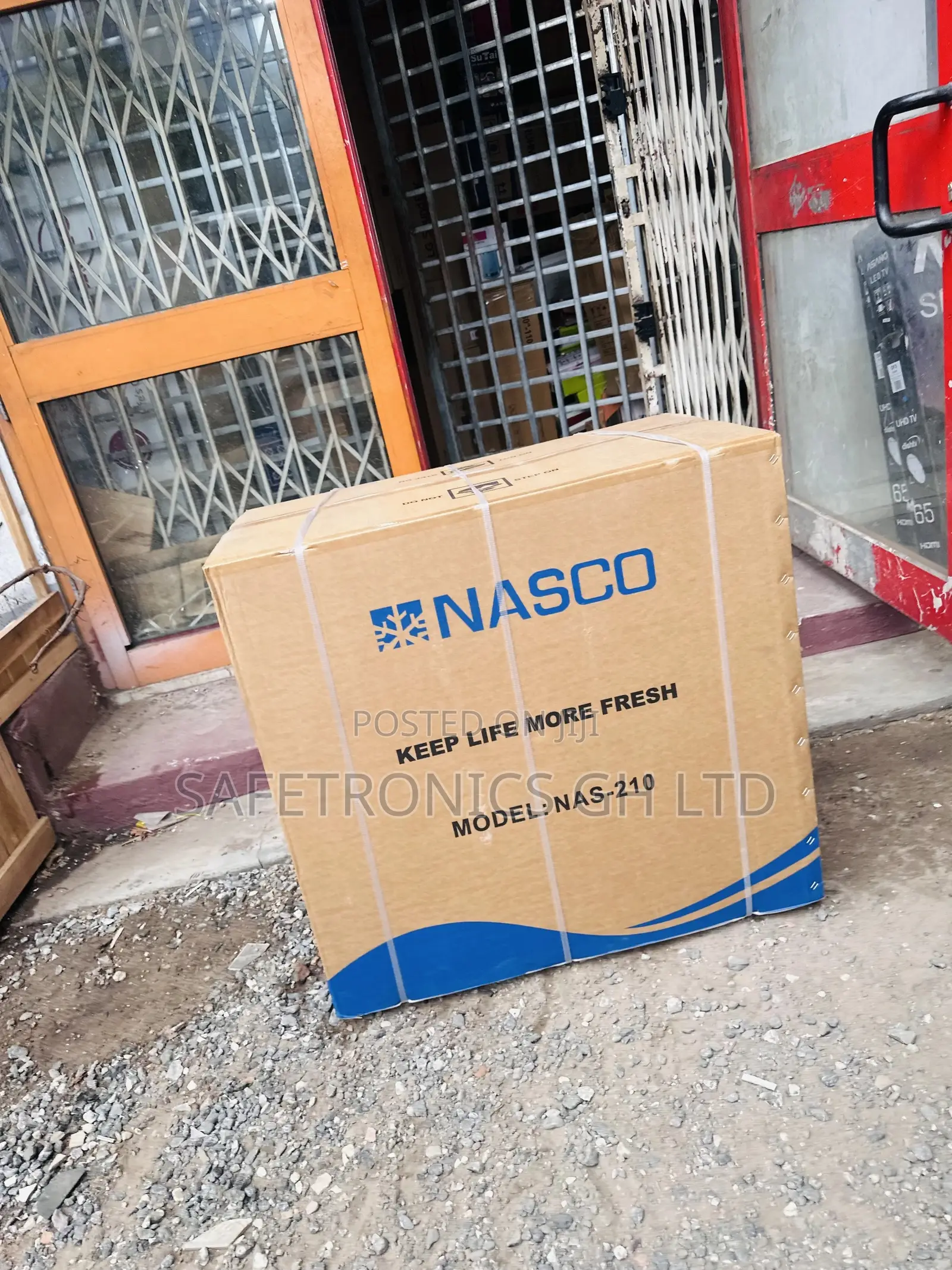 Nasco Electric 200 Liters  Chestfreezer Singledoor Gray