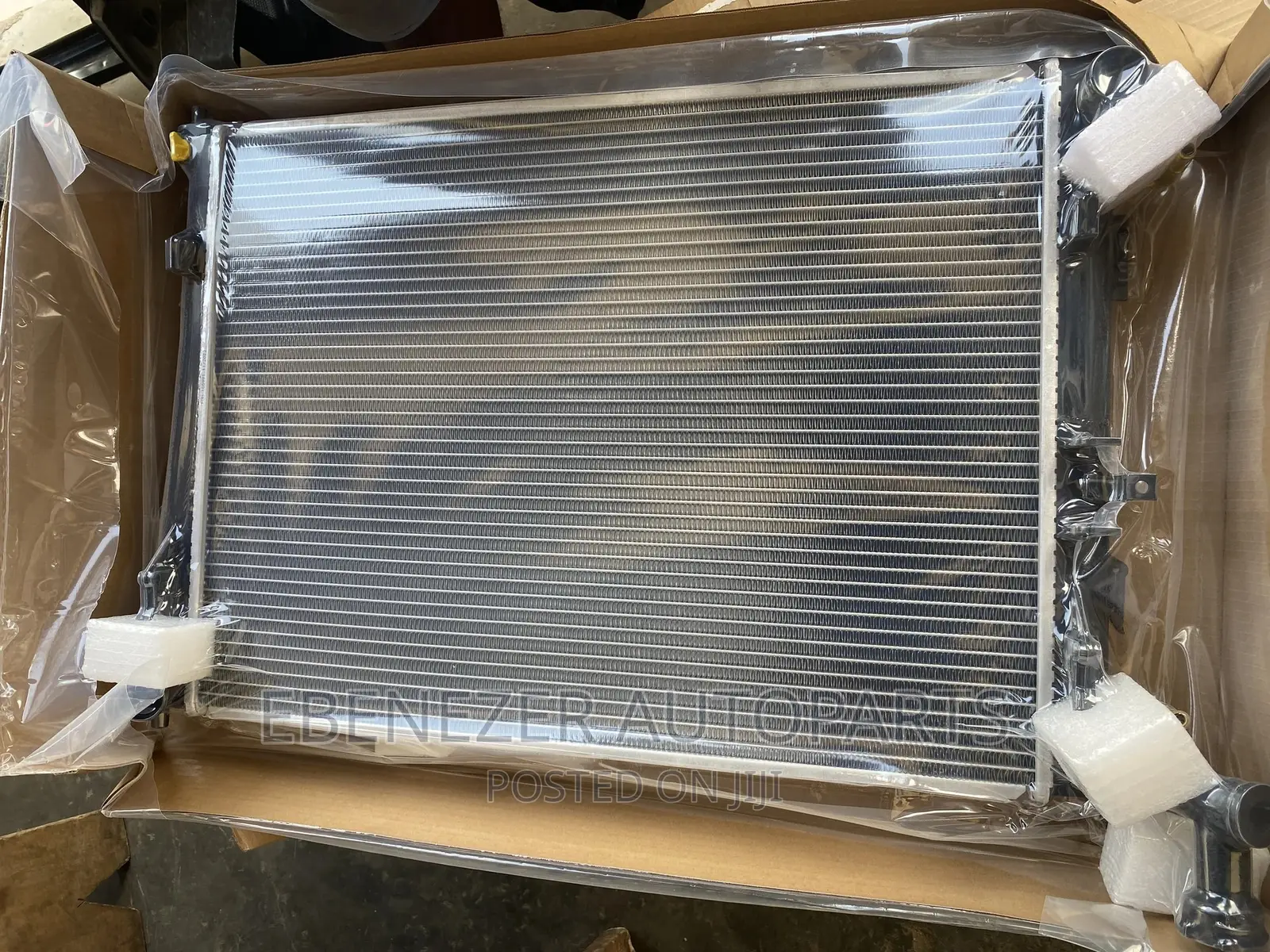 Elantra 2007,2008,2009,2010 Radiator