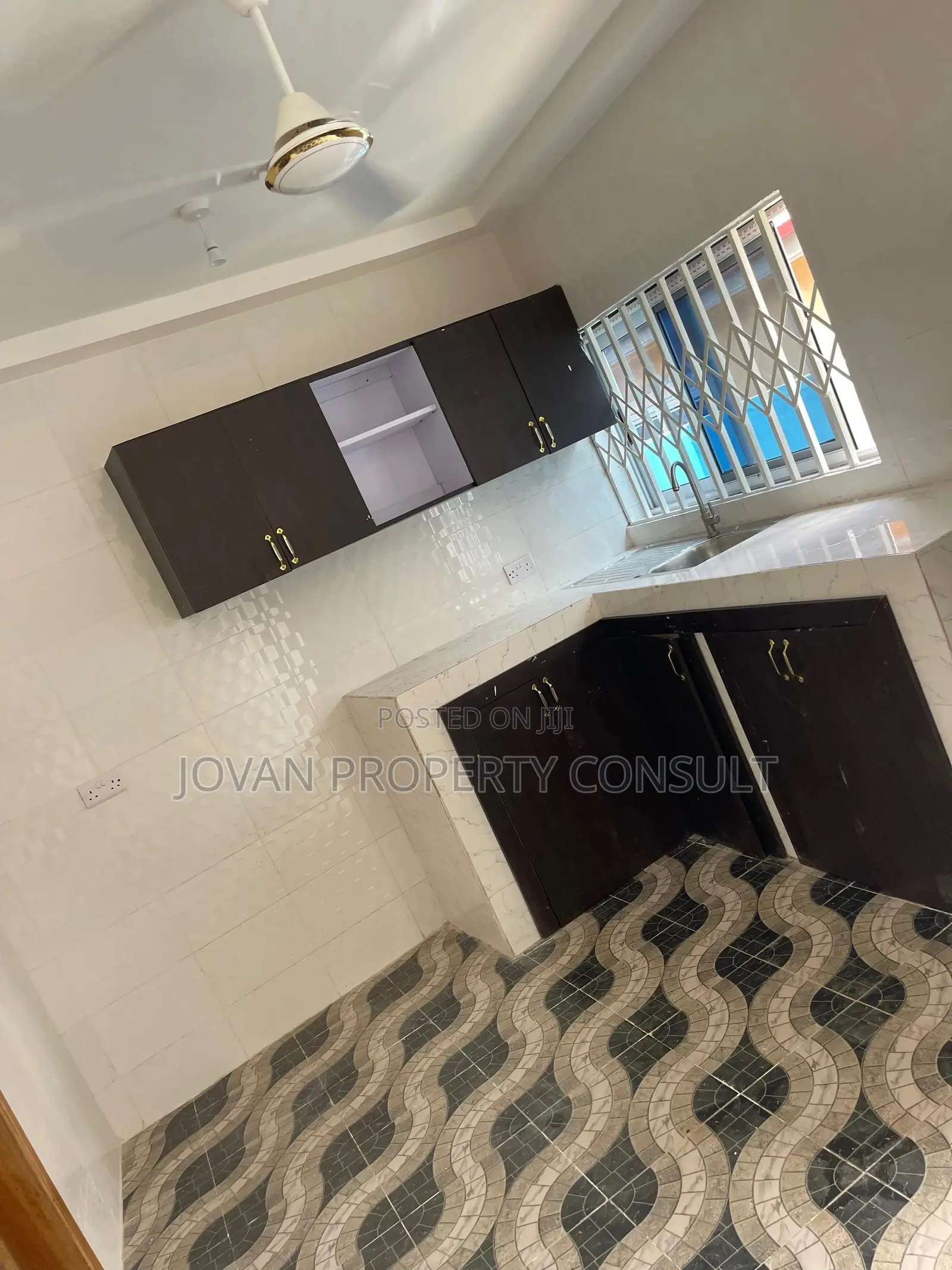 2bdrm House in Amasaman Satellite for rent