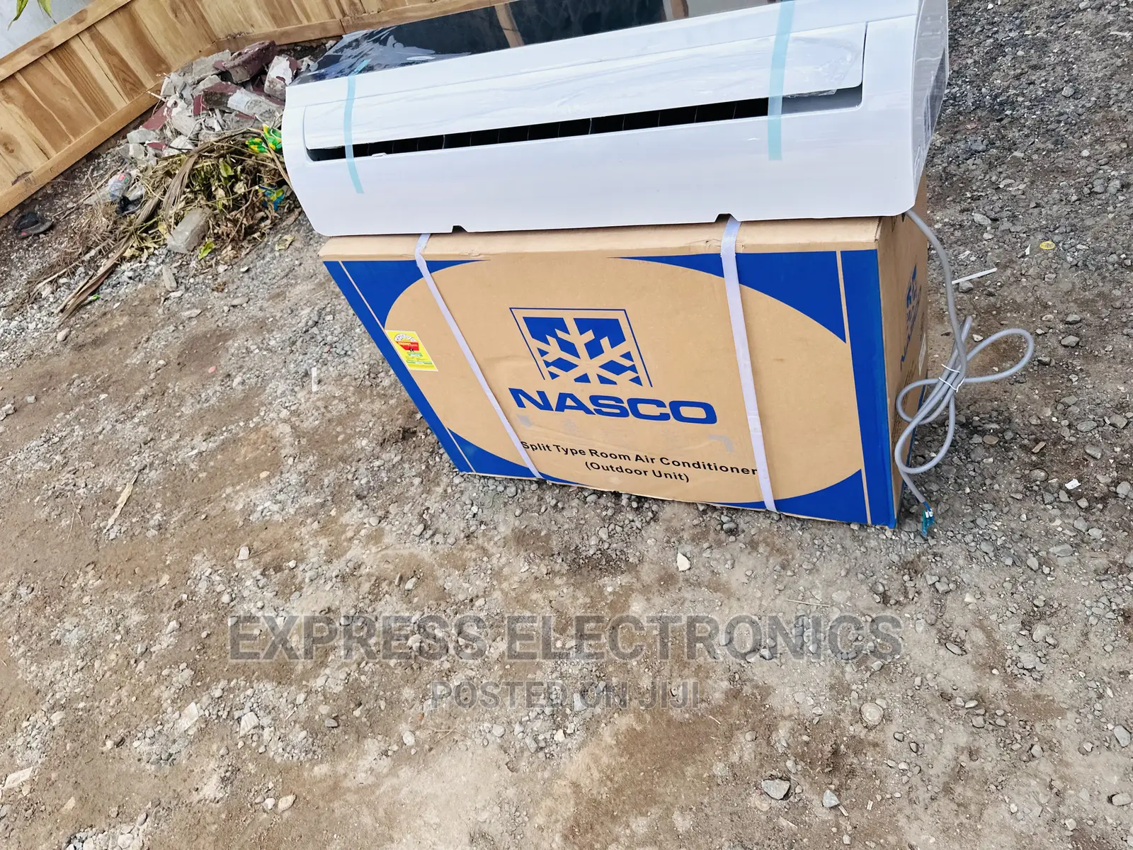 Durable Build Body Mirror Split 2.0hp Nasco