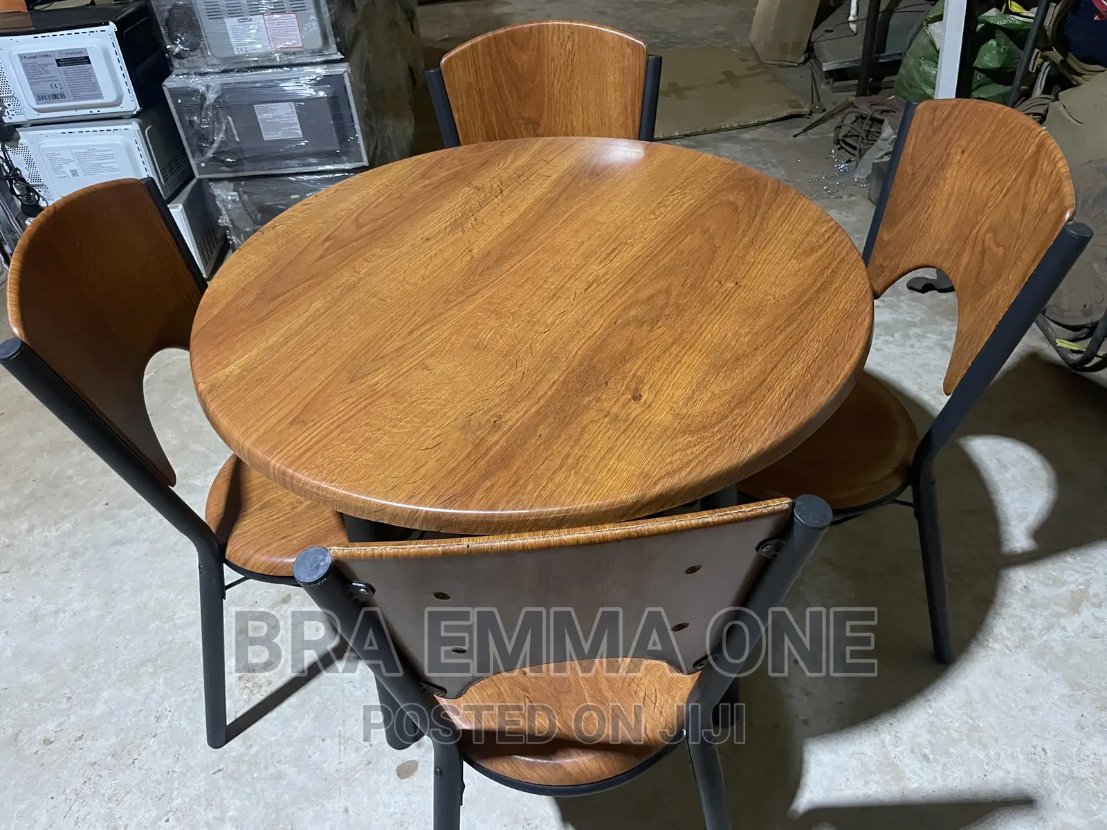 Solid Brand New Wooden Dinning Tables