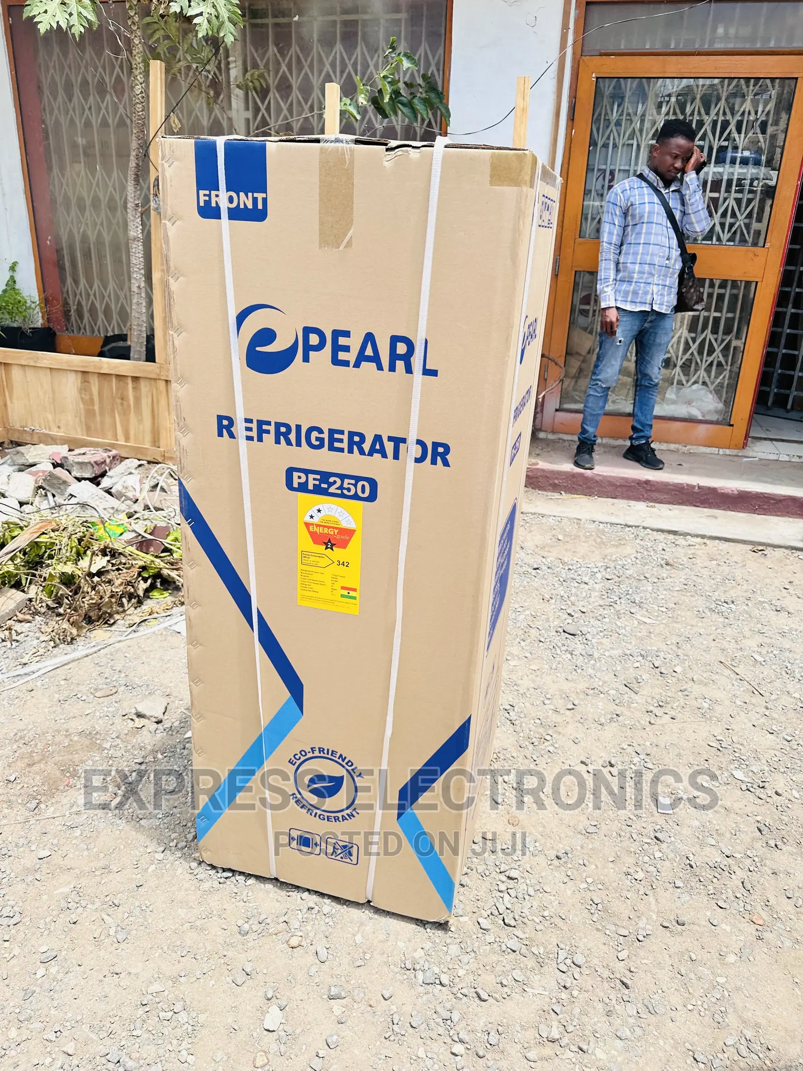 Freestanding Double Door Fridge PF-250. (205 Litres)