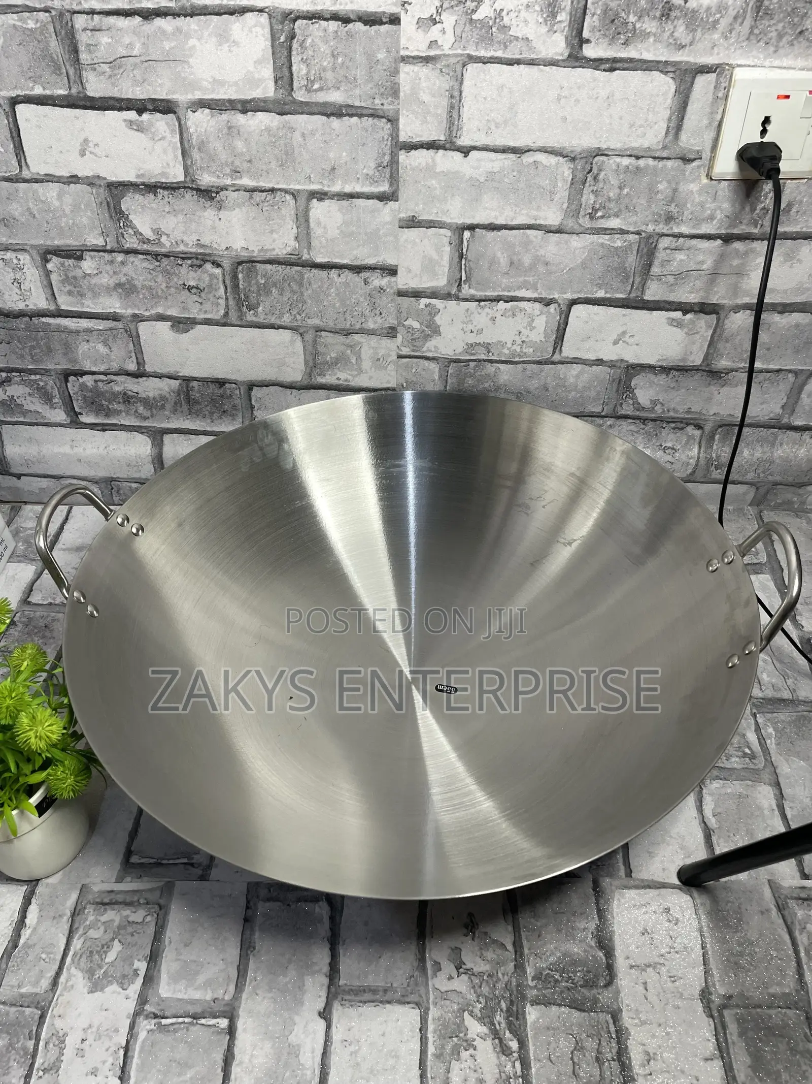 55cm Stainless Steel Wok Pan