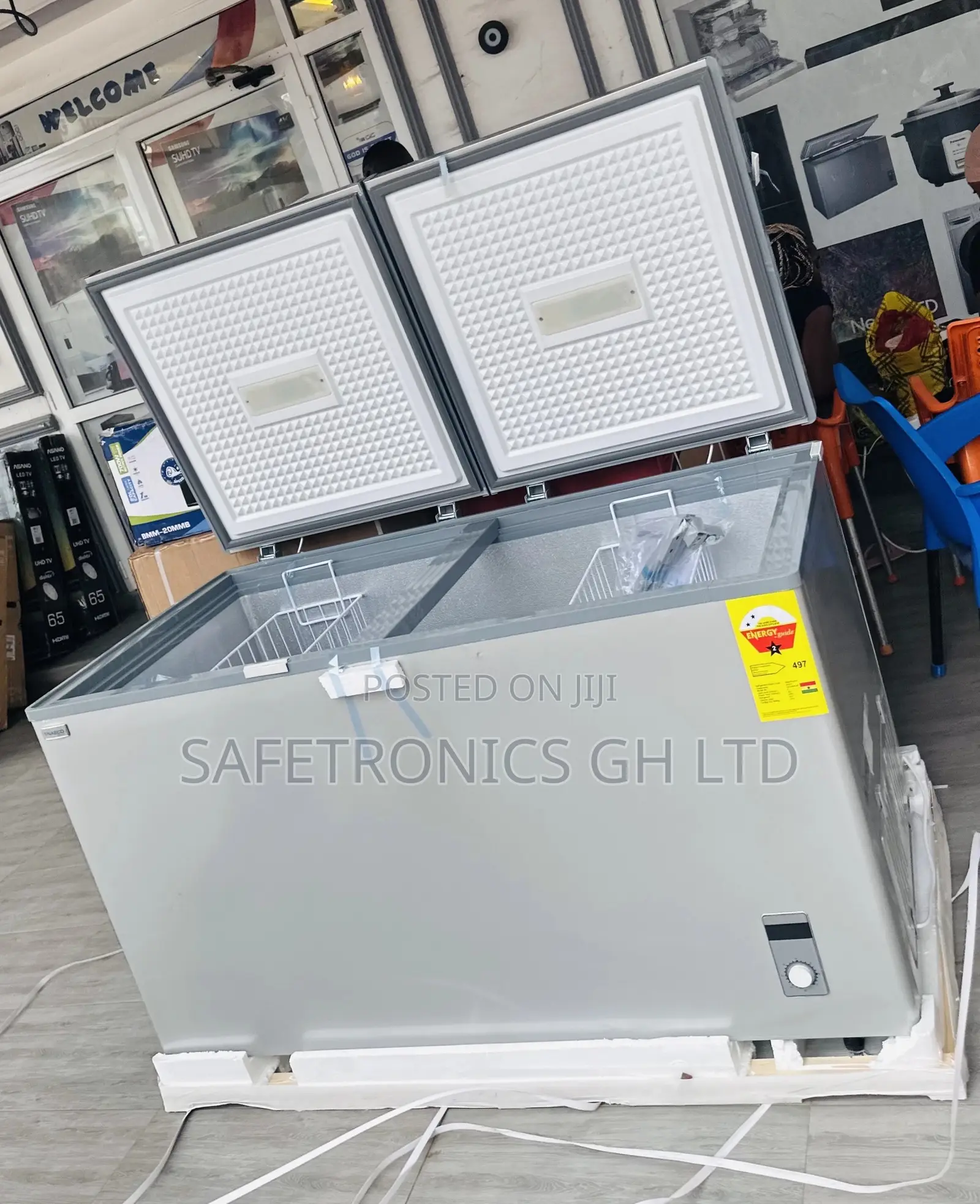 Fast Chestfreezer Nas500fc 425 Liters Doubledoor Glass Lid