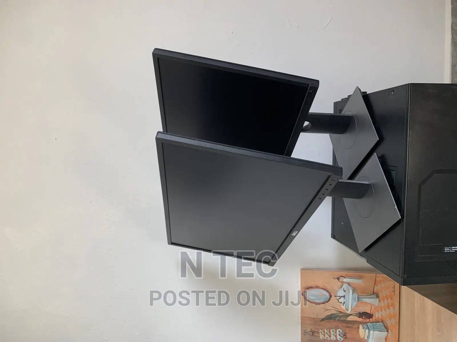 Dell 23 Inches Monitor HDMI