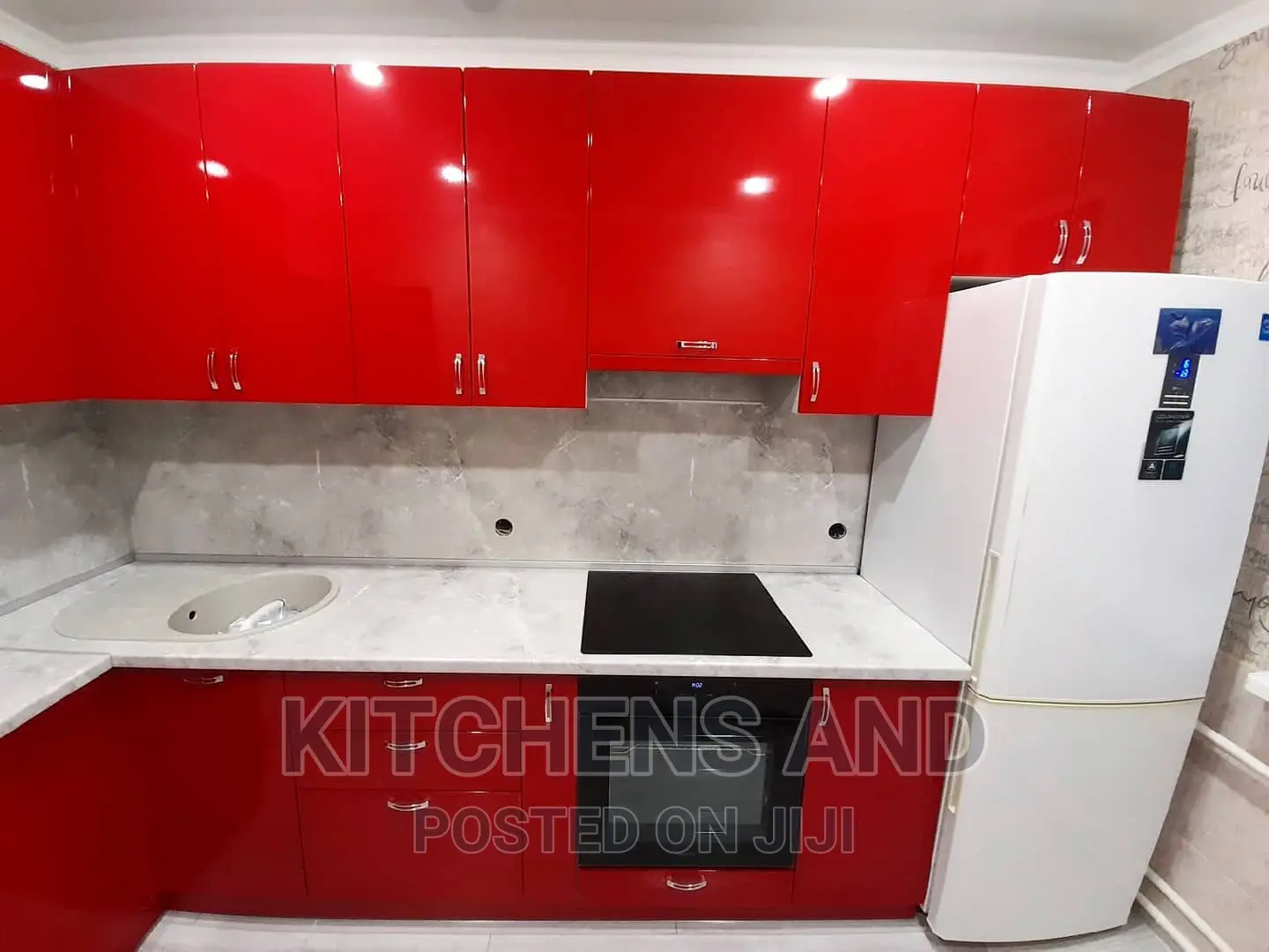 Luxurious Kitchen Cabinet