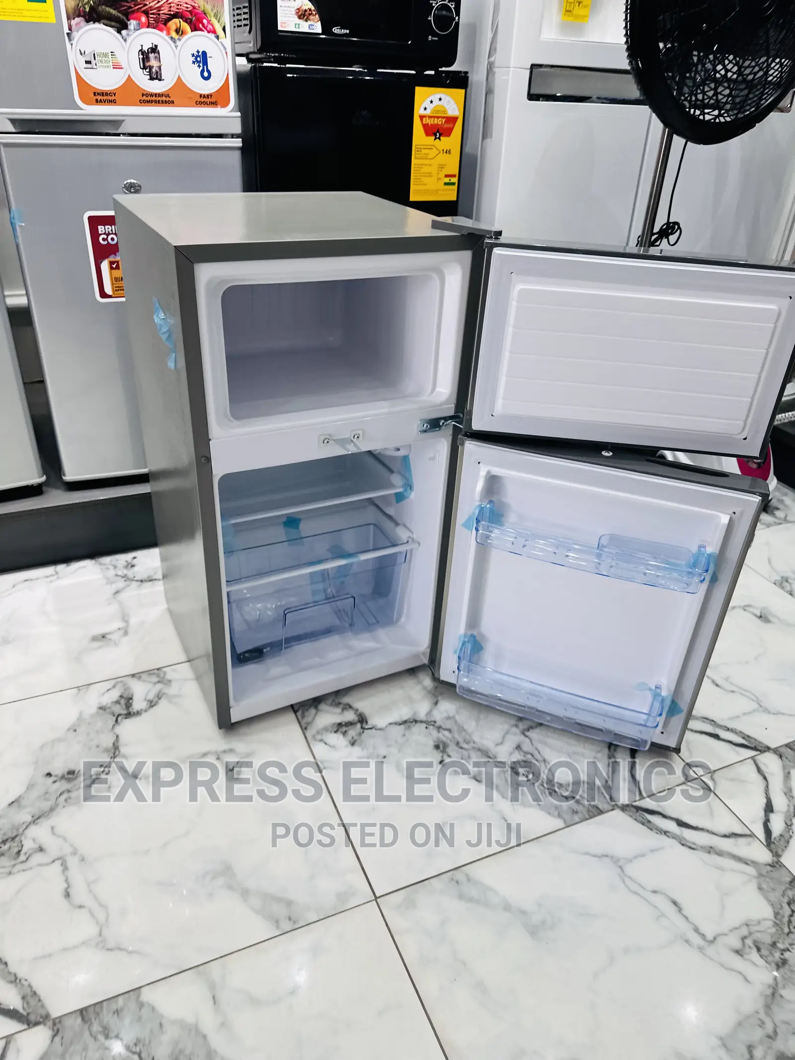 Mini Frozen Double Door Fridge Pearl Table Top 10T