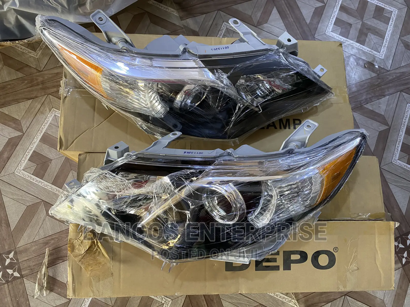 Toyota Camry 2012-2014 Headlights Depo
