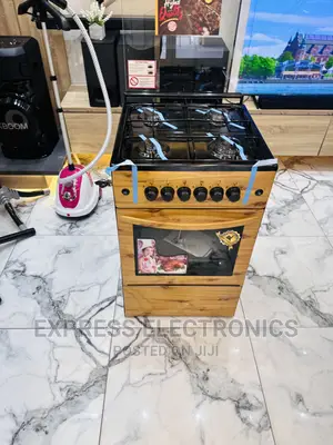 Fire Foodie Light Wooden Gas Cooker 50/50 4burner