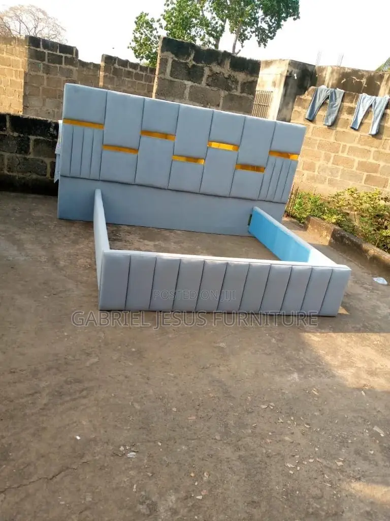 Queen Size Bed Frame With Two Side Drawers