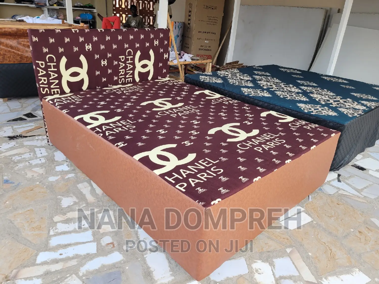 Inbuilt Double Bed