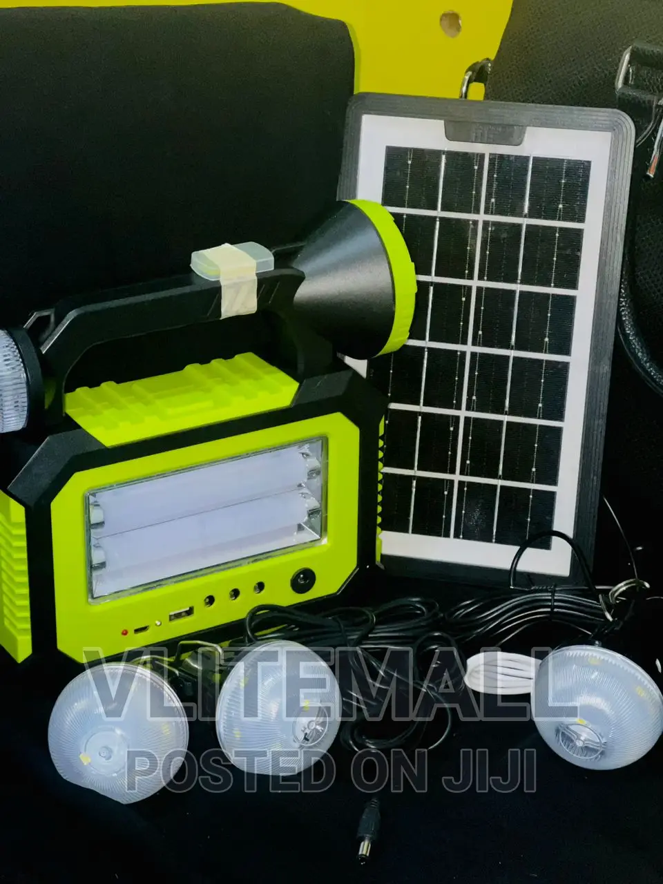 Flashlight With Solar Panel And Lamps (GD-8181)