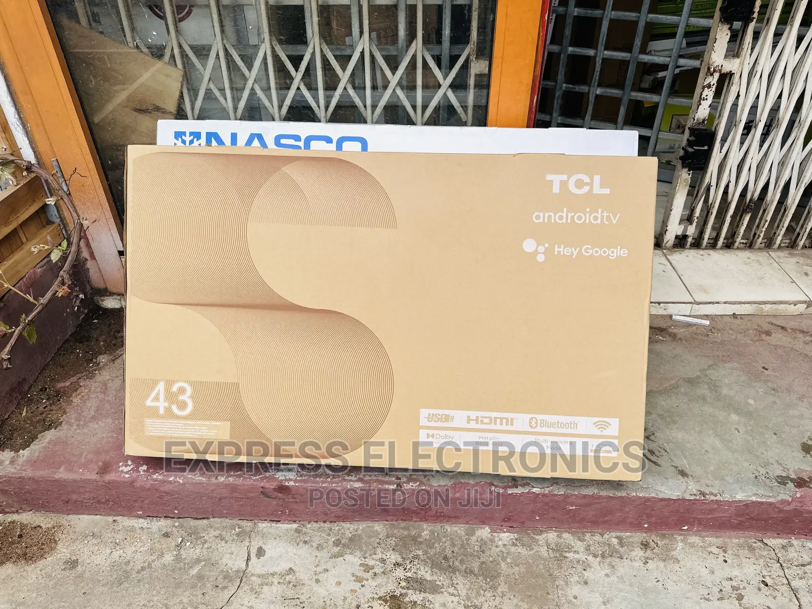 Ultra Modern FHD Smart 43”S5400 TCL