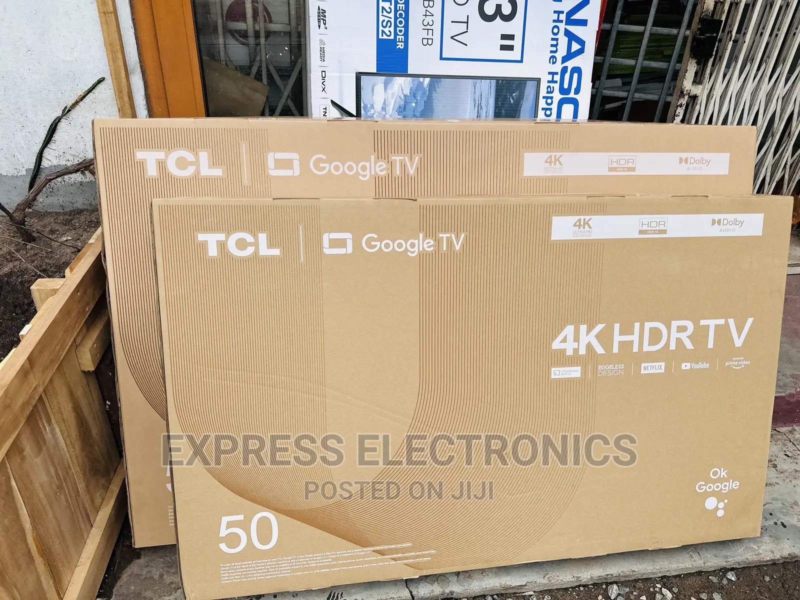 High Dynamic Range of Color TCL 50”P635 UHD Smart Tv