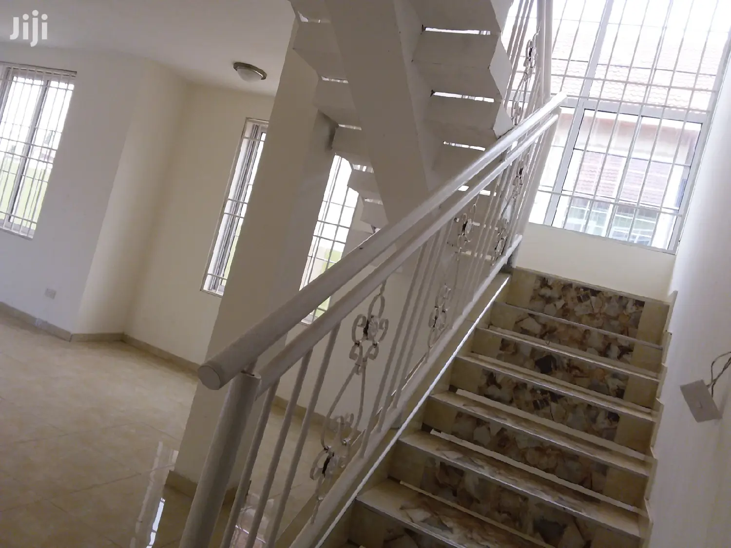 5bedroom Self Compound Sale Spintex Road